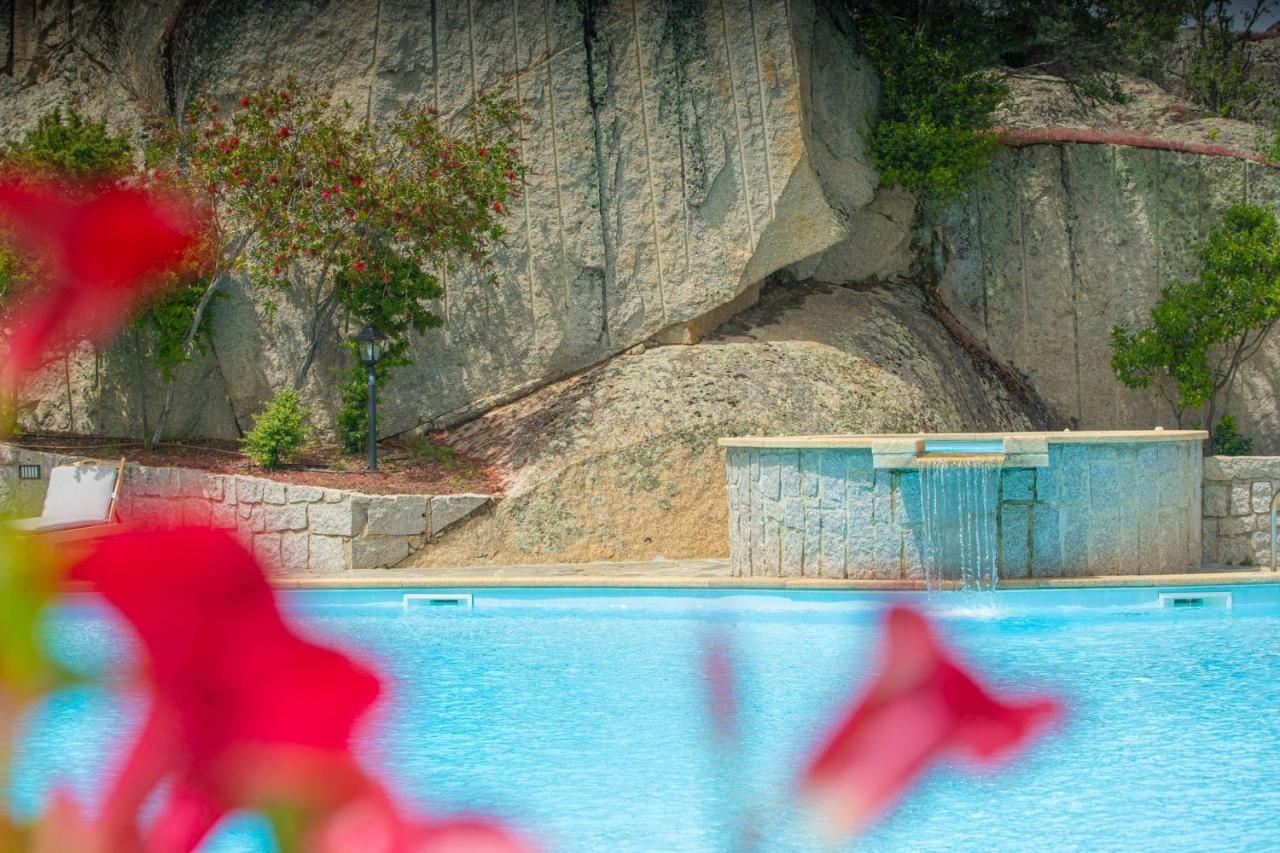 Paghe Eco Luxury Experience Hotell Buddusò Exteriör bild