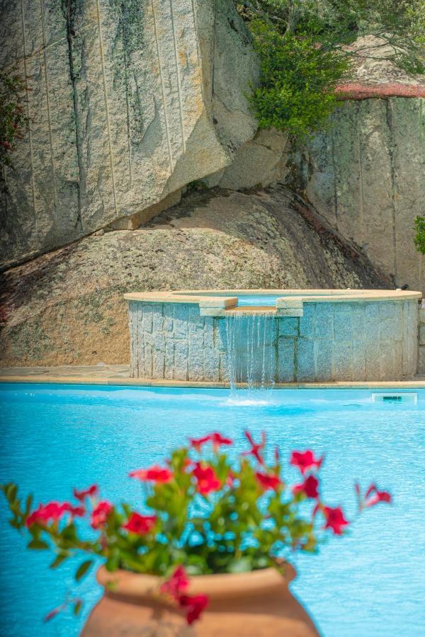 Paghe Eco Luxury Experience Hotell Buddusò Exteriör bild